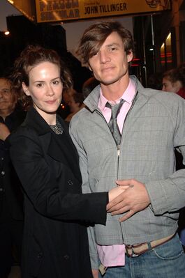 10182005_-_Opening_Of_Absurd_Person_Singular_-_Arrivals_005.jpg