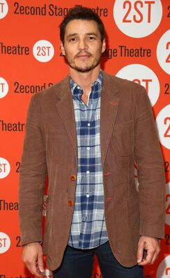 04272014_-_The_Substance_Of_Fire_Opening_Night_-_Arrivals_002.jpg