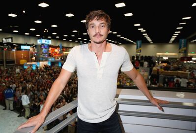 07252014_-_Game_of_Thrones_Autograph_Signing_-_Comic-Con_International_2014_011.jpg