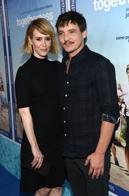 01072015_-_Premiere_Of_HBOs_Togetherness_-_Arrivals_023.jpg