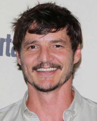 09192015_-_2015_Entertainment_Weekly_Pre-Emmy_Party_-_Arrivals_007.jpg