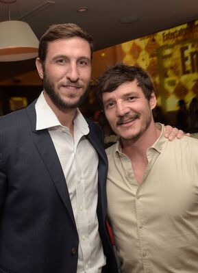 09192015_-_2015_Entertainment_Weekly_Pre-Emmy_Party_-_Inside_001.jpg