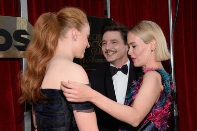 01302016_-_22nd_Annual_Screen_Actors_Guild_Awards_-_Red_Carpet_030.jpg
