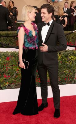 01302016_-_22nd_Annual_Screen_Actors_Guild_Awards_-_Red_Carpet_062.jpg
