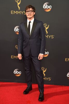09182016_-_68th_Annual_Primetime_Emmy_Awards_-_Arrivals_005.jpg