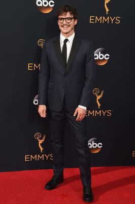 09182016_-_68th_Annual_Primetime_Emmy_Awards_-_Arrivals_008.jpg