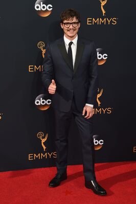 09182016_-_68th_Annual_Primetime_Emmy_Awards_-_Arrivals_009.jpg