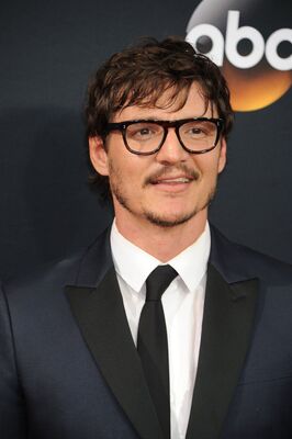 09182016_-_68th_Annual_Primetime_Emmy_Awards_-_Arrivals_014.jpg