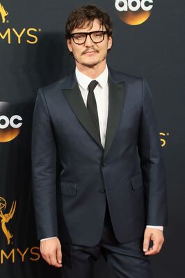09182016_-_68th_Annual_Primetime_Emmy_Awards_-_Arrivals_018.jpg