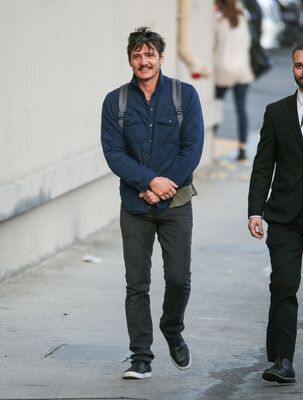 02152017_-_Celebrity_Sightings_In_Los_Angeles_006.jpg