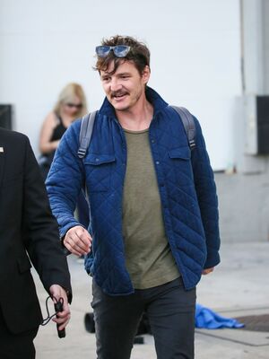 02152017_-_Celebrity_Sightings_In_Los_Angeles_008.jpg