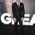Filename=02162017_-_Premiere_Of_Universal_Pictures_The_Great_Wall_-_Arrivals_072.jpg
Filesize=302KiB
Dimensions=1434x2047
Date added=Jul 18, 2023 02162017_-_Premiere_Of_Universal_Pictures_The_Great_Wall_-_Arrivals_072.jpg