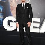 Filename=02162017_-_Premiere_Of_Universal_Pictures_The_Great_Wall_-_Arrivals_084.jpg
Filesize=341KiB
Dimensions=1448x2048
Date added=Jul 18, 2023 02162017_-_Premiere_Of_Universal_Pictures_The_Great_Wall_-_Arrivals_084.jpg