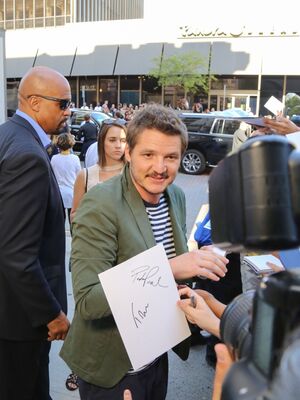 07192017_-_Celebrity_Sightings_At_Comic-Con_International_2017_003.jpg