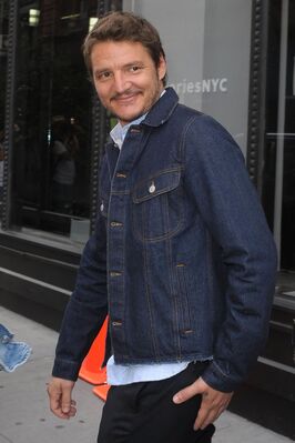09122017_-_Celebrity_Sightings_in_New_York_City_001.jpg