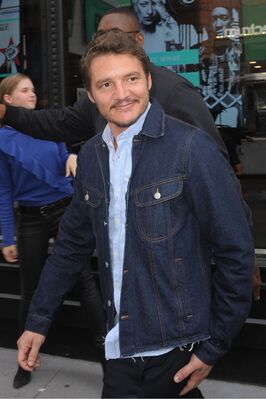 09122017_-_Celebrity_Sightings_in_New_York_City_002.jpg