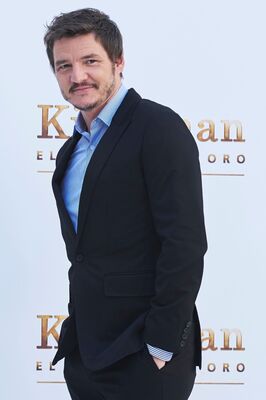 09192017_-_Kingsman_-_El_Circulo_De_Oro_Madrid_Photocall_004.jpg