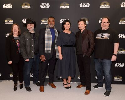 04142019_-_Star_Wars_Celebration_-_The_Mandalorian_Panel_001.jpg