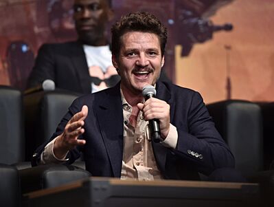 11132019_-_Premiere_And_QandA_For_The_Mandalorian_018.jpg
