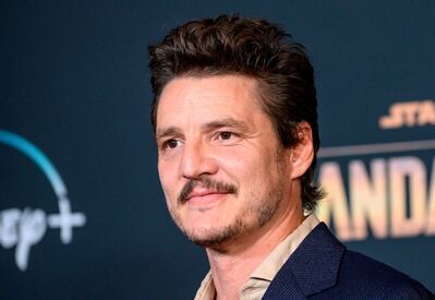 11142019_-_Premiere_Of_DisneyPluses_The_Mandalorian_-_Arrivals_001.jpg