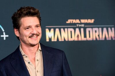 11142019_-_Premiere_Of_DisneyPluses_The_Mandalorian_-_Arrivals_003.jpg