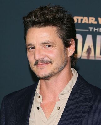 11142019_-_Premiere_Of_DisneyPluses_The_Mandalorian_-_Arrivals_006.jpg