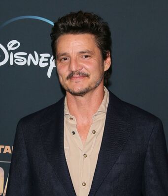 11142019_-_Premiere_Of_DisneyPluses_The_Mandalorian_-_Arrivals_007.jpg