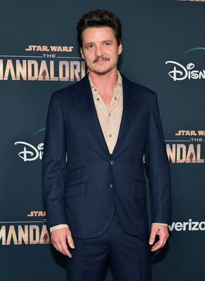 11142019_-_Premiere_Of_DisneyPluses_The_Mandalorian_-_Arrivals_022.jpg