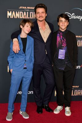 11142019_-_Premiere_Of_DisneyPluses_The_Mandalorian_-_Arrivals_024.jpg