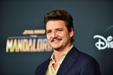11142019_-_Premiere_Of_DisneyPluses_The_Mandalorian_-_Arrivals_036.jpg