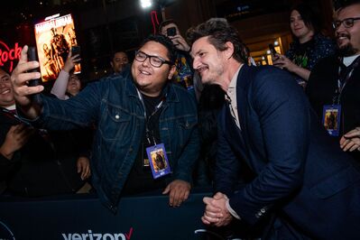 11142019_-_Premiere_Of_DisneyPluses_The_Mandalorian_-_Arrivals_042.jpg