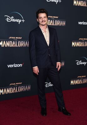 11142019_-_Premiere_Of_DisneyPluses_The_Mandalorian_-_Arrivals_047.jpg