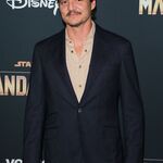 11142019_-_Premiere_Of_DisneyPluses_The_Mandalorian_-_Arrivals_008.jpg