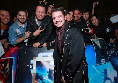 12172019_-_Premiere_Of_Disneys_Star_Wars_-_The_Rise_Of_Skywalker_-_Arrivals_014.jpg