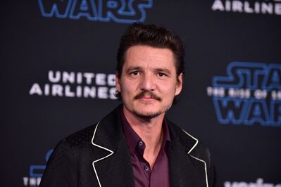 12172019_-_Premiere_Of_Disneys_Star_Wars_-_The_Rise_Of_Skywalker_-_Arrivals_018.jpg