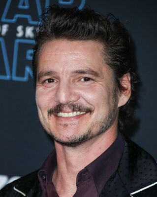 12172019_-_Premiere_Of_Disneys_Star_Wars_-_The_Rise_Of_Skywalker_-_Arrivals_037.jpg