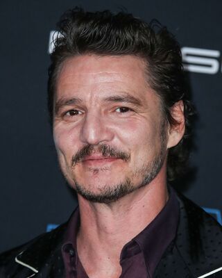 12172019_-_Premiere_Of_Disneys_Star_Wars_-_The_Rise_Of_Skywalker_-_Arrivals_040.jpg