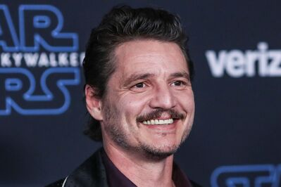 12172019_-_Premiere_Of_Disneys_Star_Wars_-_The_Rise_Of_Skywalker_-_Arrivals_046.jpg