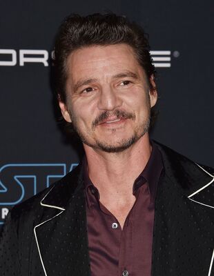 12172019_-_Premiere_Of_Disneys_Star_Wars_-_The_Rise_Of_Skywalker_-_Arrivals_050.jpg