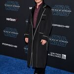 12172019_-_Premiere_Of_Disneys_Star_Wars_-_The_Rise_Of_Skywalker_-_Arrivals_028.jpg