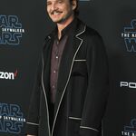 12172019_-_Premiere_Of_Disneys_Star_Wars_-_The_Rise_Of_Skywalker_-_Arrivals_035.jpg