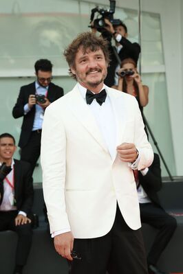 09022022_-_79_Venice_Film_Festival_2022_-_Red_Carpet_Day4_023.jpg