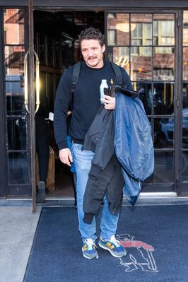 02022023_-_Celebrity_Sightings_In_New_York_City_006.jpg