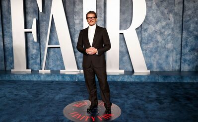 03122023_-_2023_Vanity_Fair_Oscar_Party_Hosted_By_Radhika_Jones_-_Arrivals_002.jpg