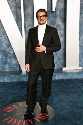 03122023_-_2023_Vanity_Fair_Oscar_Party_Hosted_By_Radhika_Jones_-_Arrivals_007.jpg