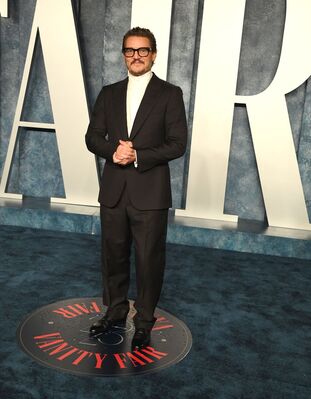 03122023_-_2023_Vanity_Fair_Oscar_Party_Hosted_By_Radhika_Jones_-_Arrivals_029.jpg