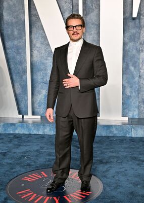 03122023_-_2023_Vanity_Fair_Oscar_Party_Hosted_By_Radhika_Jones_-_Arrivals_031.jpg