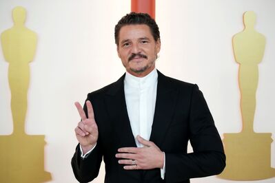 03122023_-_95th_Annual_Academy_Awards_-_Arrivals_058.jpg