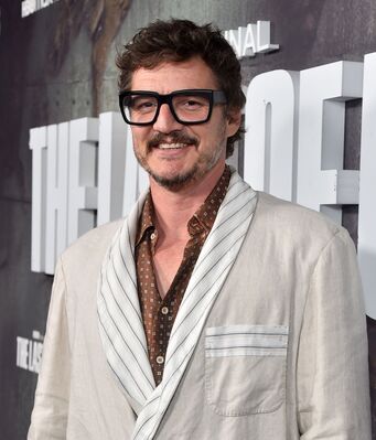 04292023_-_Los_Angeles_FYC_Event_For_HBO_Original_Series_The_Last_Of_Us_-_Arrivals__015.jpg