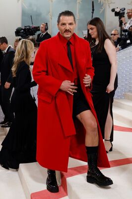 05012023_-_The_2023_Met_Gala_Celebrating_Karl_Lagerfeld_-_A_Line_Of_Beauty_-_Arrivals_053.jpg